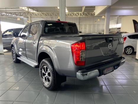 NISSAN Frontier , Foto 6