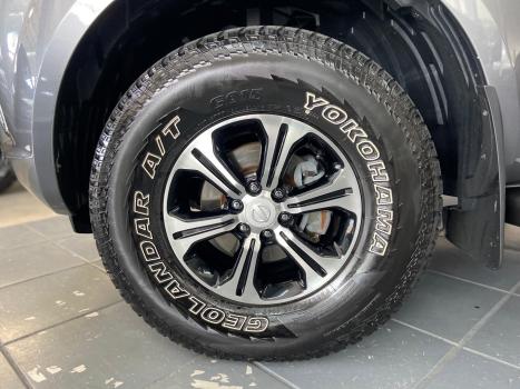 NISSAN Frontier , Foto 7