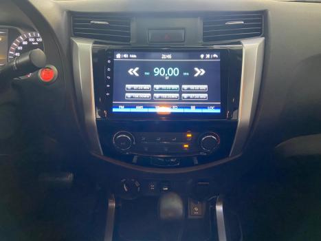 NISSAN Frontier , Foto 15