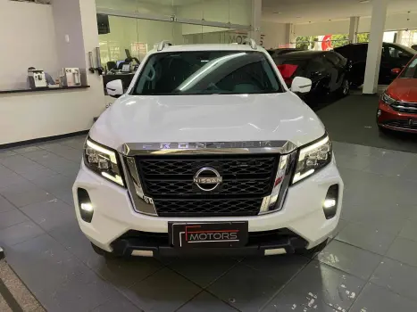 NISSAN Frontier , Foto 2
