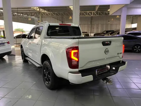 NISSAN Frontier , Foto 6