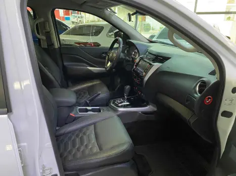 NISSAN Frontier , Foto 12