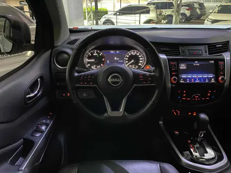 NISSAN Frontier , Foto 13