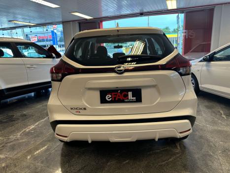 NISSAN Kicks 1.6 16V 4P FLEXSTART SENSE, Foto 3