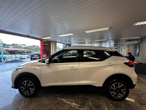 NISSAN Kicks 1.6 16V 4P FLEXSTART SENSE XTRONIC AUTOMTICO CVT, Foto 4