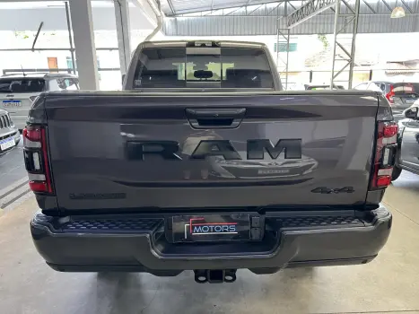 RAM 2500 6.7 I6 24V SLT CABINE DUPLA TURBO DIESEL NIGHT EDITION 4X4 AUTOMTICO, Foto 5