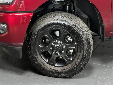 RAM 2500 6.7 I6 24V SLT CABINE DUPLA TURBO DIESEL NIGHT EDITION 4X4 AUTOMTICO, Foto 9