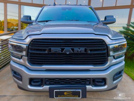 RAM 3500 6.7 I6 LARAMIE CABINE DUPLA TURBO DIESEL AUTOMTICO, Foto 1