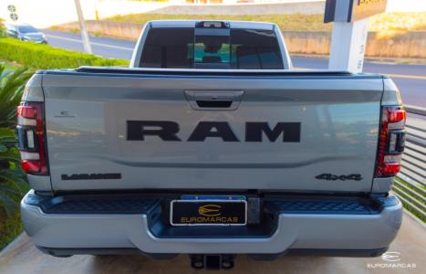 RAM 3500 6.7 I6 LARAMIE CABINE DUPLA TURBO DIESEL AUTOMTICO, Foto 6