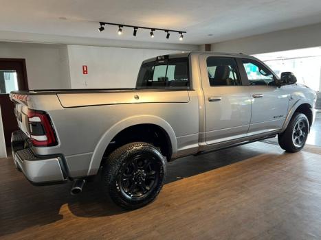 RAM 3500 6.7 I6 LIMITED LARAMIE CABINE DUPLA TURBO DIESEL AUTOMTICO, Foto 5