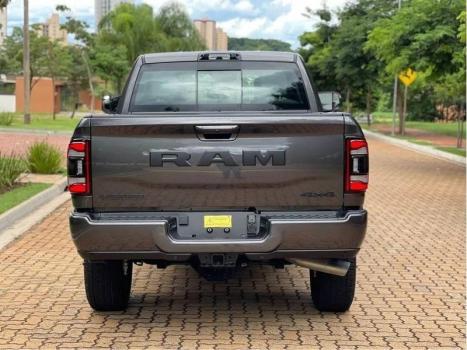 RAM 3500 6.7 I6 LIMITED LARAMIE CABINE DUPLA TURBO DIESEL AUTOMTICO, Foto 6