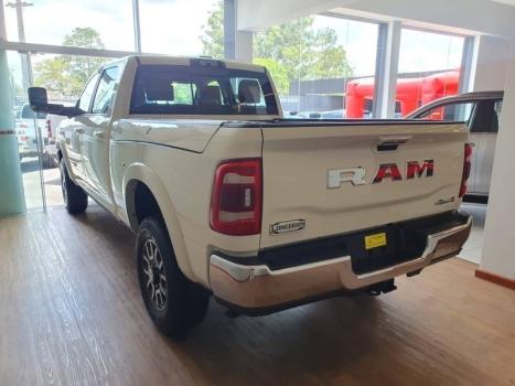 RAM 3500 6.7 I6 LIMITED LONG HORN CABINE DUPLA 4X4 TURBO DIESEL AUTOMTICO, Foto 4