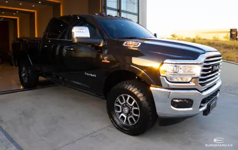 RAM 3500 6.7 I6 LIMITED LONG HORN CABINE DUPLA 4X4 TURBO DIESEL AUTOMTICO, Foto 2