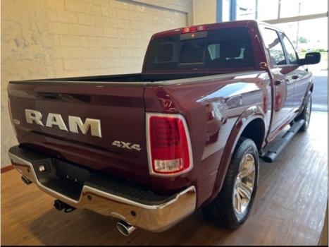 RAM Classic 5.7 V8 32V 4P HEMI LARAMIE AUTOMTICO, Foto 4