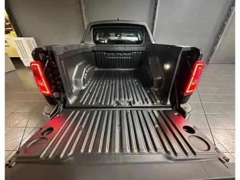 RAM Rampage 2.0 4P HURRICANE 4 TURBO LARAMIE 4X4 AUTOMTICO, Foto 8