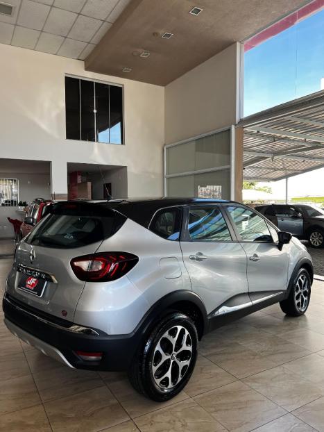 RENAULT Captur 1.6 16V 4P FLEX SCE INTENSE X-TRONIC CVT, Foto 6