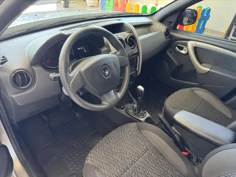 RENAULT Duster 1.6 16V 4P FLEX SCE AUTHENTIQUE X-TRONIC AUTOMTICO, Foto 9