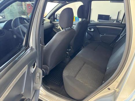 RENAULT Duster 1.6 16V 4P FLEX SCE AUTHENTIQUE X-TRONIC AUTOMTICO, Foto 10