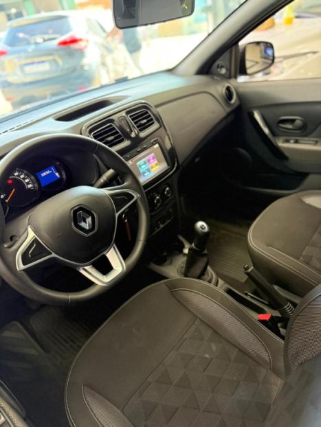 RENAULT Logan 1.0 16V 4P FLEX AVANTAGE, Foto 2
