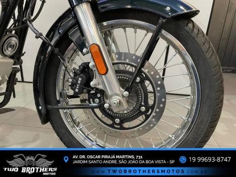 ROYAL ENFIELD Classic 350 ABS, Foto 4