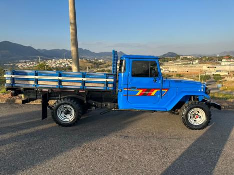 TOYOTA Bandeirante 3.7 4X4 DIESEL TETO RGIDO, Foto 4