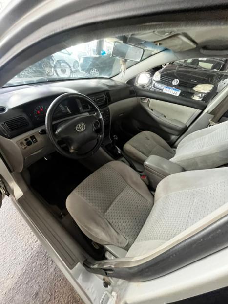 TOYOTA Corolla 1.8 16V 4P XEI, Foto 6