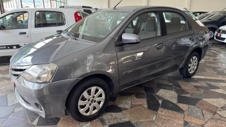 TOYOTA Etios Hatch 1.5 16V 4P FLEX XS, Foto 1