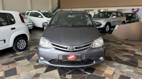 TOYOTA Etios Hatch 1.5 16V 4P FLEX XS, Foto 2