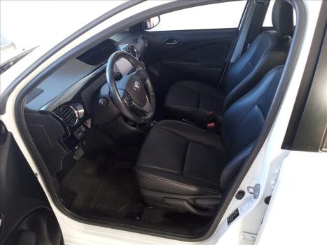 TOYOTA Etios Hatch 1.5 16V 4P FLEX XLS AUTOMTICO, Foto 10