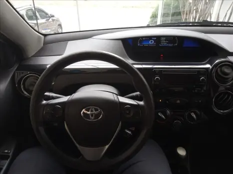 TOYOTA Etios Sedan 1.5 16V 4P FLEX X PLUS AUTOMTICO, Foto 10