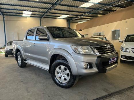 TOYOTA Hilux Caminhonete 2.7 16V 4P SRV FLEX CABINE DUPLA AUTOMTICO, Foto 5