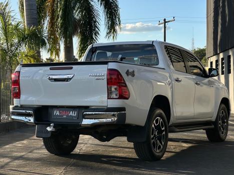 TOYOTA Hilux Caminhonete 2.8 16V SRV 4X4 DIESEL CABINE DUPLA AUTOMTICO, Foto 5