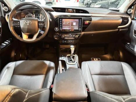 TOYOTA Hilux Caminhonete 2.8 16V 4P SRX DIESEL CABINE DUPLA, Foto 6