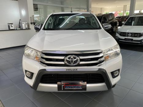 TOYOTA Hilux Caminhonete 2.8 16V SRV 4X4 DIESEL CABINE DUPLA AUTOMTICO, Foto 2