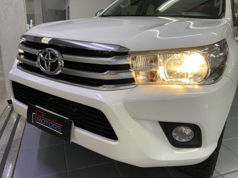 TOYOTA Hilux Caminhonete 2.8 16V SRV 4X4 DIESEL CABINE DUPLA AUTOMTICO, Foto 13