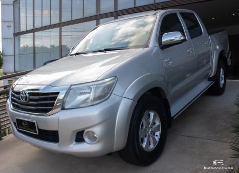 TOYOTA Hilux Caminhonete 2.7 16V 4P SRV FLEX 4X4  CABINE DUPLA AUTOMTICO, Foto 2