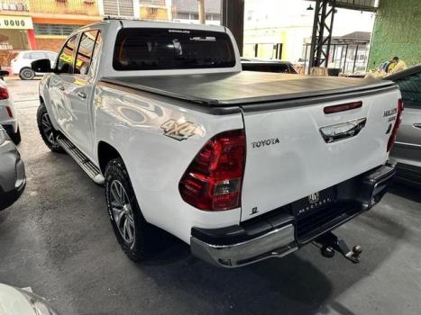 TOYOTA Hilux Caminhonete 2.8 16V 4P SRX DIESEL CABINE DUPLA, Foto 8