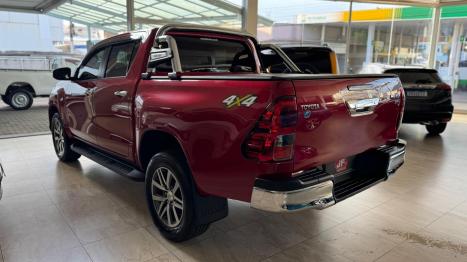 TOYOTA Hilux Caminhonete 2.7 16V 4P SRV FLEX 4X4  CABINE DUPLA AUTOMTICO, Foto 4