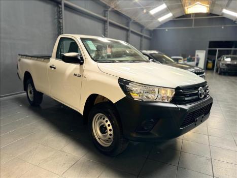 TOYOTA Hilux Caminhonete 2.8 4X4 DIESEL CABINE SIMPLES, Foto 5