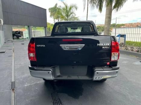 TOYOTA Hilux Caminhonete 2.8 16V SRV 4X4 DIESEL CABINE DUPLA AUTOMTICO, Foto 7