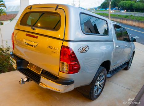 TOYOTA Hilux Caminhonete 2.8 16V 4P SRX DIESEL CABINE DUPLA, Foto 4