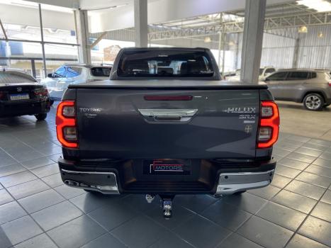 TOYOTA Hilux Caminhonete 2.8 16V SRX PLUS 4X4 TURBO DIESEL CABINE DUPLA AUTOMTICO, Foto 5