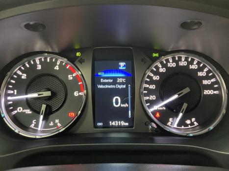 TOYOTA Hilux Caminhonete 2.8 16V SRX PLUS 4X4 TURBO DIESEL CABINE DUPLA AUTOMTICO, Foto 18