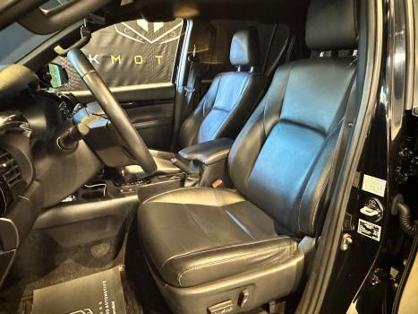 TOYOTA Hilux Caminhonete 2.7 16V 4P SRV FLEX 4X4  CABINE DUPLA AUTOMTICO, Foto 3