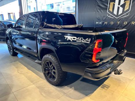 TOYOTA Hilux Caminhonete 2.7 16V 4P SRV FLEX 4X4  CABINE DUPLA AUTOMTICO, Foto 8