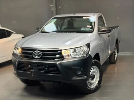 TOYOTA Hilux Caminhonete 2.8 4X4 DIESEL CABINE SIMPLES, Foto 2