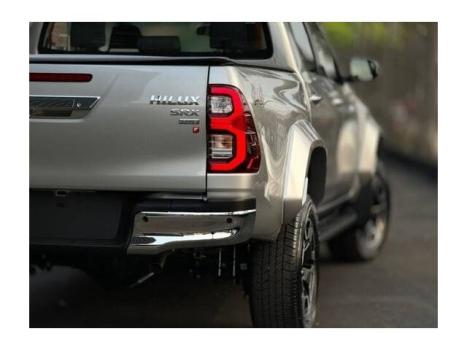 TOYOTA Hilux Caminhonete 2.8 16V SRX PLUS 4X4 TURBO DIESEL CABINE DUPLA AUTOMTICO, Foto 4
