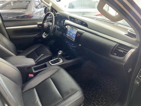 TOYOTA Hilux Caminhonete 2.8 16V SRX 4X4 DIESEL CABINE DUPLA AUTOMTICO, Foto 13