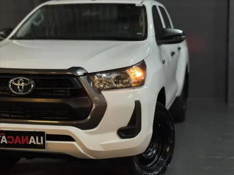 TOYOTA Hilux Caminhonete 2.8 16V 4P POWER PACK TURBO DIESEL 4X4 CABINE DUPLA, Foto 6