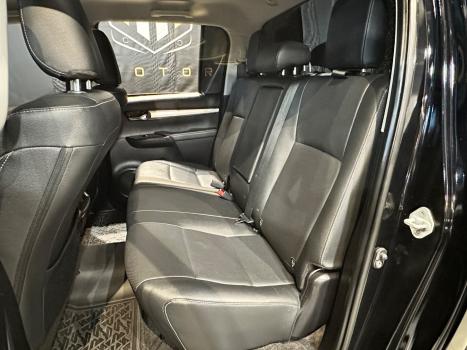TOYOTA Hilux Caminhonete 2.8 16V SRX 4X4 TURBO DIESEL CABINE DUPLA AUTOMTICO, Foto 4